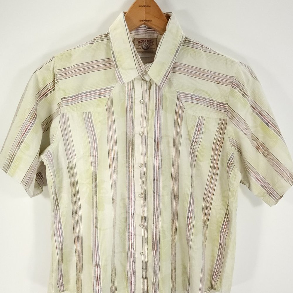 Moda Tech Shirt Junior's Large Short Sleeve Snap Front Top Multicolor Stripes